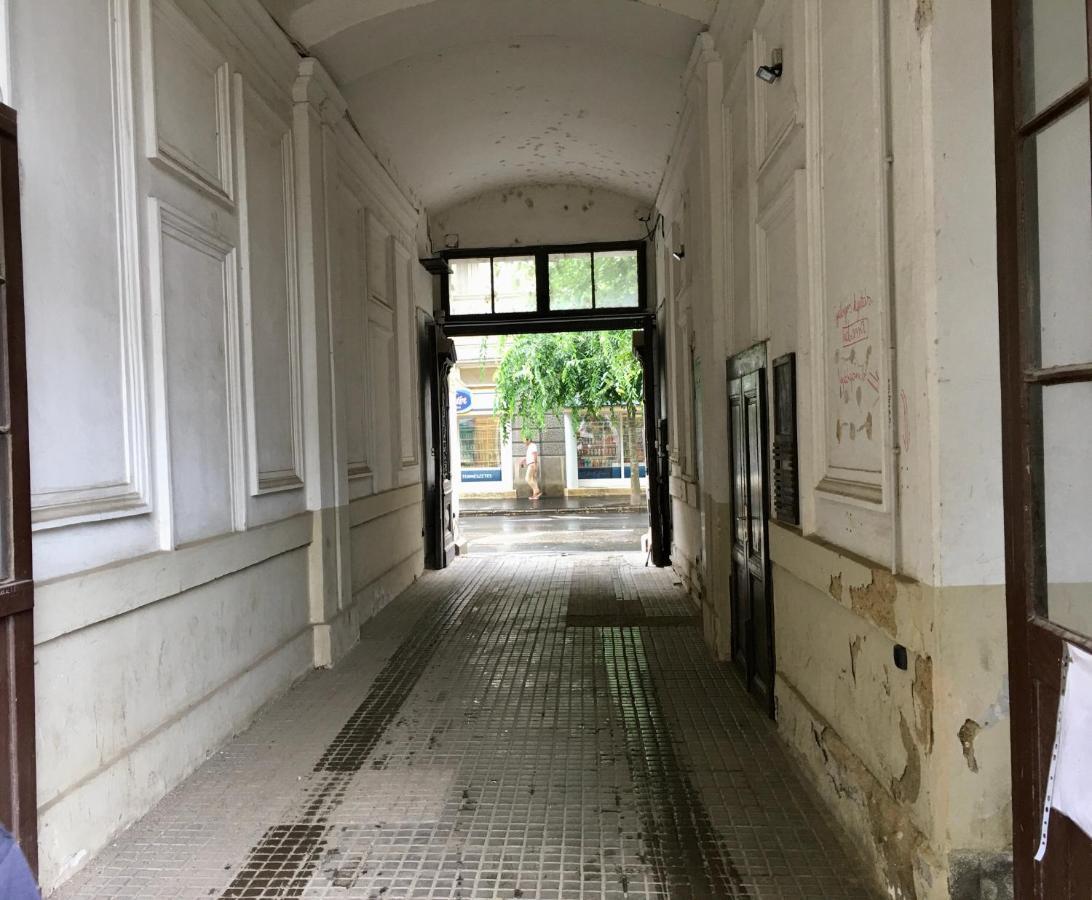 شقة Szell 3 Apartman سزومباثيلي المظهر الخارجي الصورة